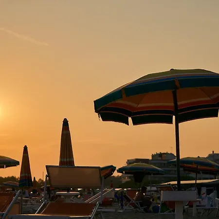 Enjoy Our In A Pool Paradise - Beahost * Bibione